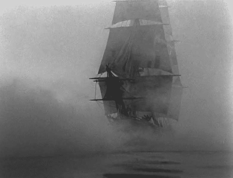 Ship-in-fog.png